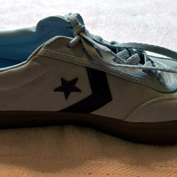 Converse Courtland OX Shoes - Picture 8 of 8